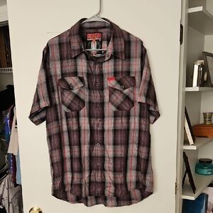 DIXXON Gray and Black Plaid Short-Sleeve Button-Down Shirt with Red Accents